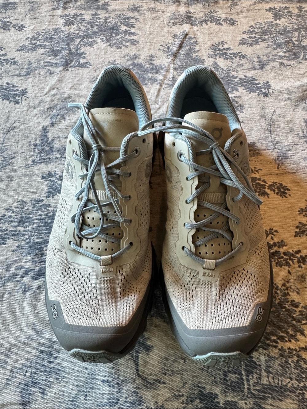 On Running Women's Athletic Shoes